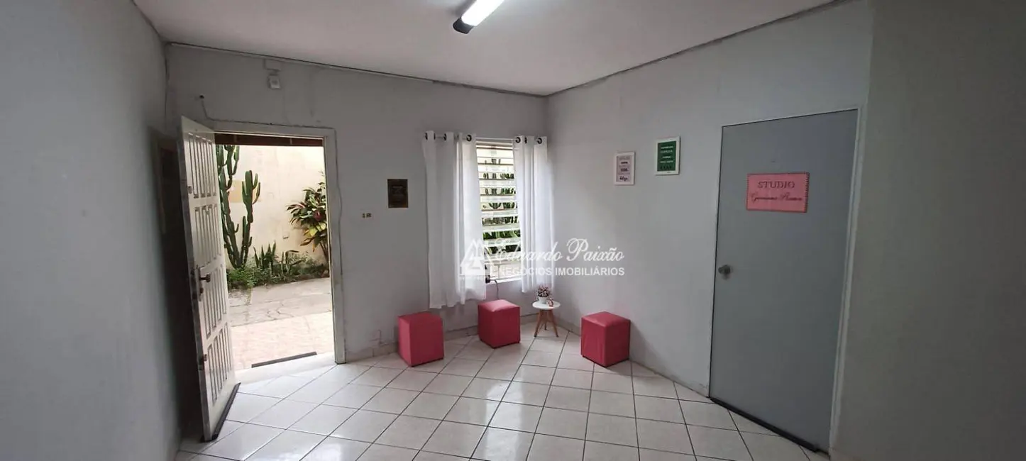 Sobrado com 2 quartos à venda, 745m2 em Centro, Guarulhos - SP - imagem 1 Foto 1 de Sobrado com 2 quartos à venda, 745m2 em Centro, Guarulhos - SP