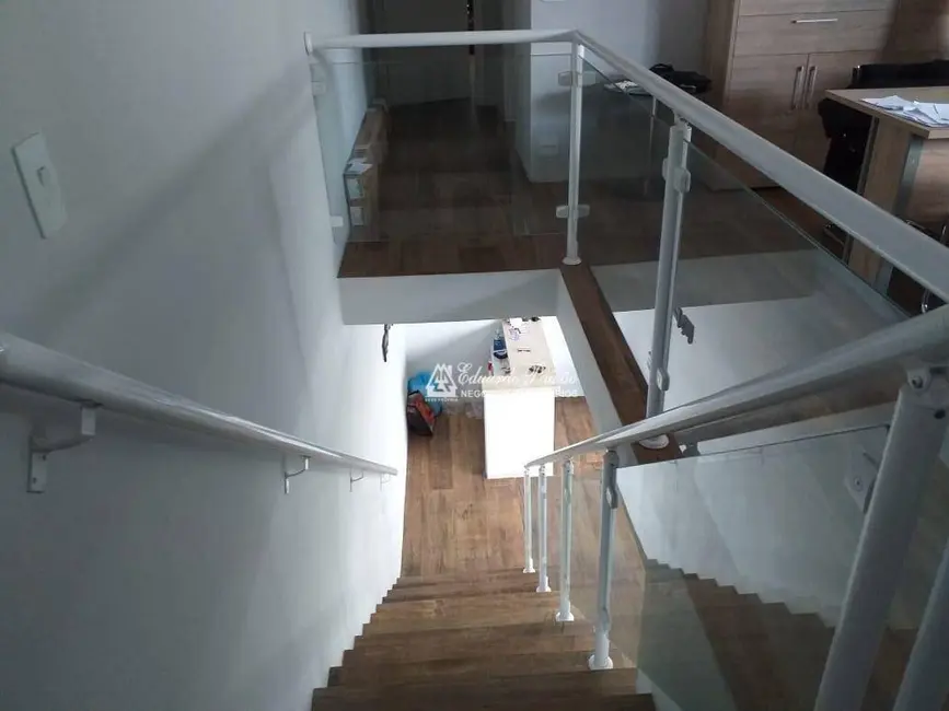 Foto 3 de Sala Comercial para alugar, 420m2 em Jardim Santa Edwirges, Guarulhos - SP