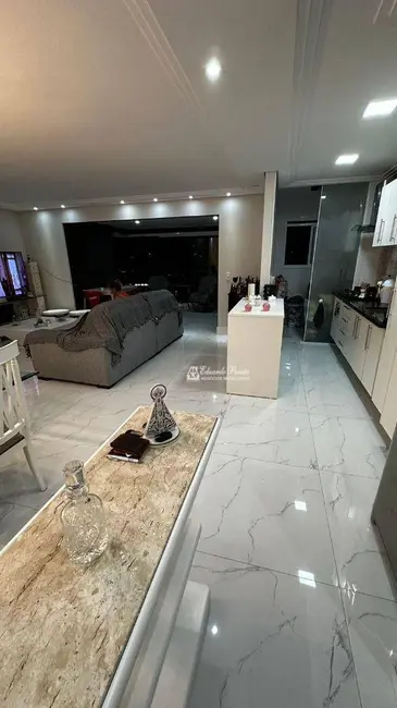 Foto 2 de Apartamento com 3 quartos à venda, 100m2 em Jardim Flor da Montanha, Guarulhos - SP