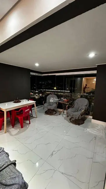 Apartamento com 3 quartos à venda, 100m2 em Jardim Flor da Montanha, Guarulhos - SP - imagem 6 Foto 6 de Apartamento com 3 quartos à venda, 100m2 em Jardim Flor da Montanha, Guarulhos - SP