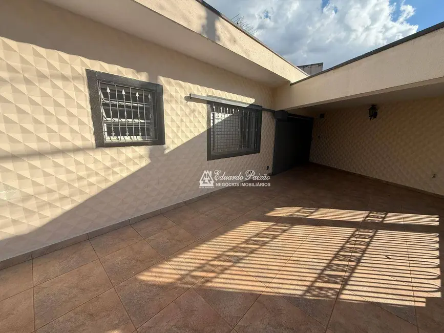 Foto 3 de Casa com 3 quartos à venda, 634m2 em Vila Galvão, Guarulhos - SP