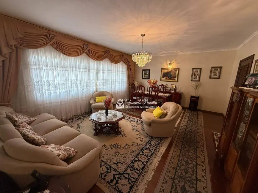 Foto 6 de Casa com 3 quartos à venda, 634m2 em Vila Galvão, Guarulhos - SP