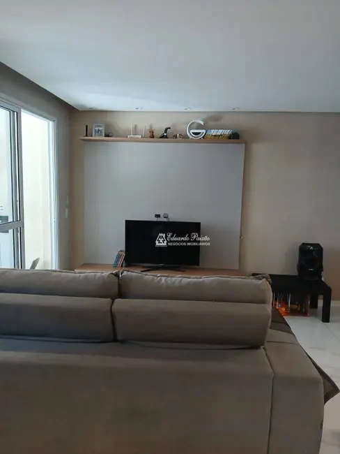 Foto 5 de Apartamento com 3 quartos à venda, 74m2 em Jardim Flor da Montanha, Guarulhos - SP