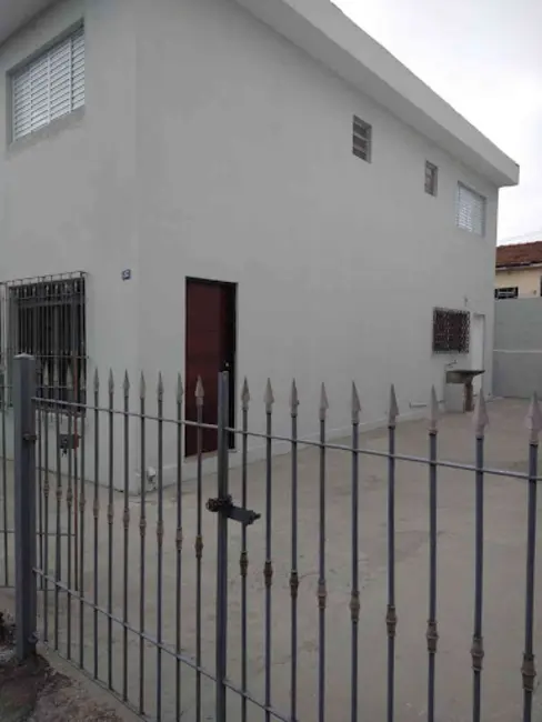 Sobrado com 2 quartos para alugar, 141m2 em Vila São Pedro, Guarulhos - SP - imagem 3 Foto 3 de Sobrado com 2 quartos para alugar, 141m2 em Vila São Pedro, Guarulhos - SP