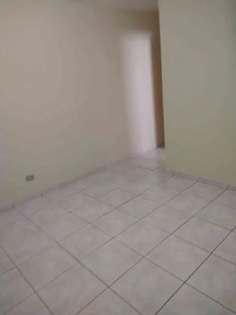 Sobrado com 2 quartos para alugar, 141m2 em Vila São Pedro, Guarulhos - SP - imagem 9 Foto 9 de Sobrado com 2 quartos para alugar, 141m2 em Vila São Pedro, Guarulhos - SP