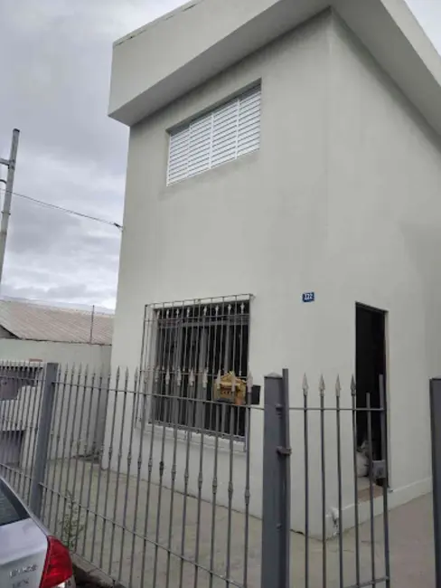 Sobrado com 2 quartos para alugar, 141m2 em Vila São Pedro, Guarulhos - SP - imagem 2 Foto 2 de Sobrado com 2 quartos para alugar, 141m2 em Vila São Pedro, Guarulhos - SP