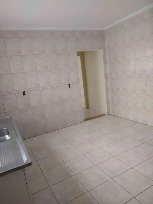 Sobrado com 2 quartos para alugar, 141m2 em Vila São Pedro, Guarulhos - SP - imagem 7 Foto 7 de Sobrado com 2 quartos para alugar, 141m2 em Vila São Pedro, Guarulhos - SP