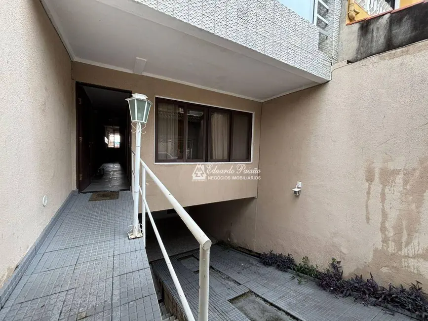 Sobrado com 3 quartos à venda, 150m2 em Parque Continental II, Guarulhos - SP - imagem 1 Foto 1 de Sobrado com 3 quartos à venda, 150m2 em Parque Continental II, Guarulhos - SP