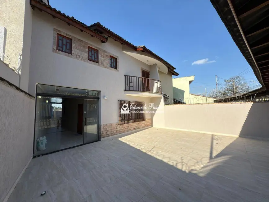 Foto 2 de Sobrado com 3 quartos à venda, 155m2 em Jardim São Ricardo, Guarulhos - SP