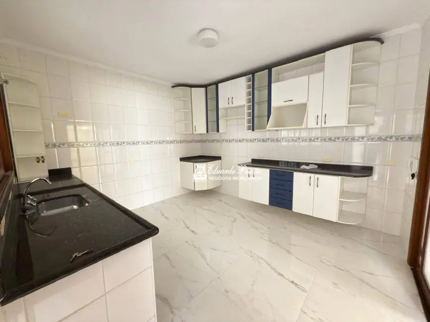 Foto 8 de Sobrado com 3 quartos à venda, 155m2 em Jardim São Ricardo, Guarulhos - SP