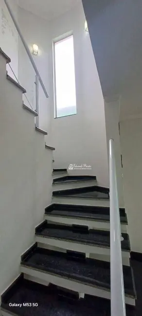 Sobrado com 3 quartos à venda, 137m2 em Vila Harmonia, Guarulhos - SP - imagem 6 Foto 6 de Sobrado com 3 quartos à venda, 137m2 em Vila Harmonia, Guarulhos - SP