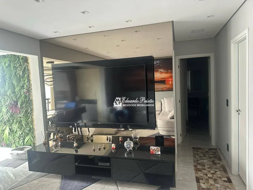 Foto 4 de Apartamento com 3 quartos à venda, 145m2 em Jardim Flor da Montanha, Guarulhos - SP