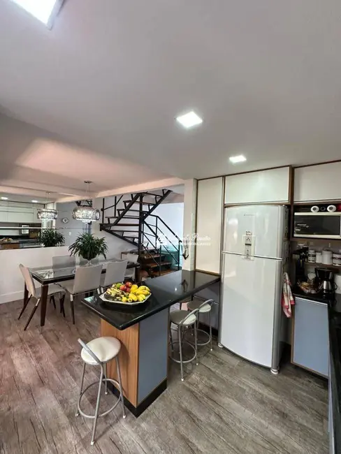 Foto 3 de Sobrado com 3 quartos à venda, 132m2 em Parque Renato Maia, Guarulhos - SP