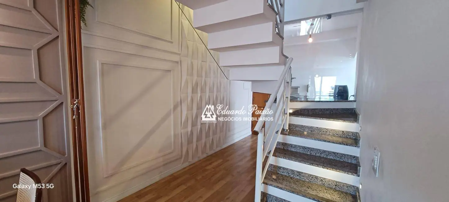 Cobertura com 3 quartos à venda, 119m2 em Vila Galvão, Guarulhos - SP - imagem 3 Foto 3 de Cobertura com 3 quartos à venda, 119m2 em Vila Galvão, Guarulhos - SP