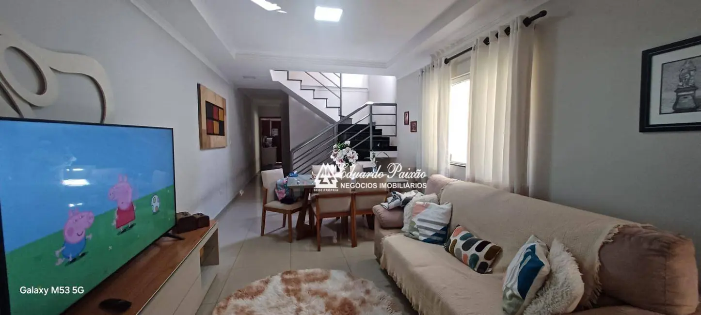 Foto 1 de Sobrado com 4 quartos à venda, 150m2 em Jardim Santa Mena, Guarulhos - SP