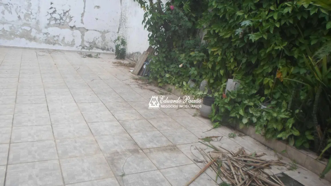 Sobrado com 4 quartos à venda, 300m2 em Jardim Rosa de Franca, Guarulhos - SP - imagem 7 Foto 7 de Sobrado com 4 quartos à venda, 300m2 em Jardim Rosa de Franca, Guarulhos - SP