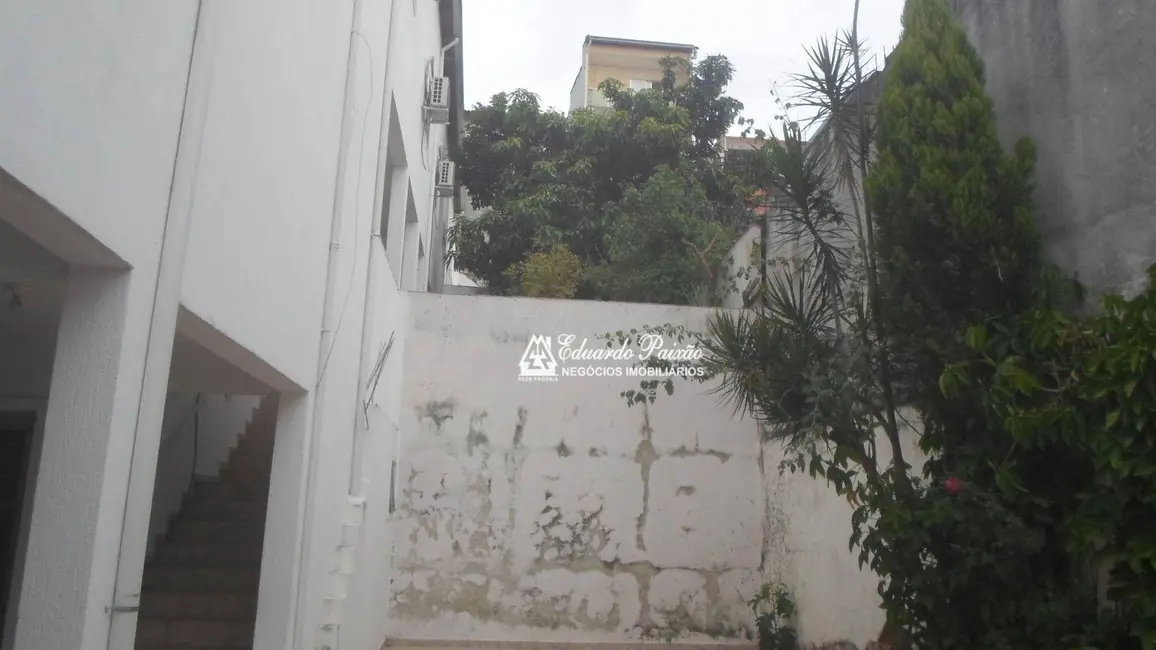 Sobrado com 4 quartos à venda, 300m2 em Jardim Rosa de Franca, Guarulhos - SP - imagem 6 Foto 6 de Sobrado com 4 quartos à venda, 300m2 em Jardim Rosa de Franca, Guarulhos - SP