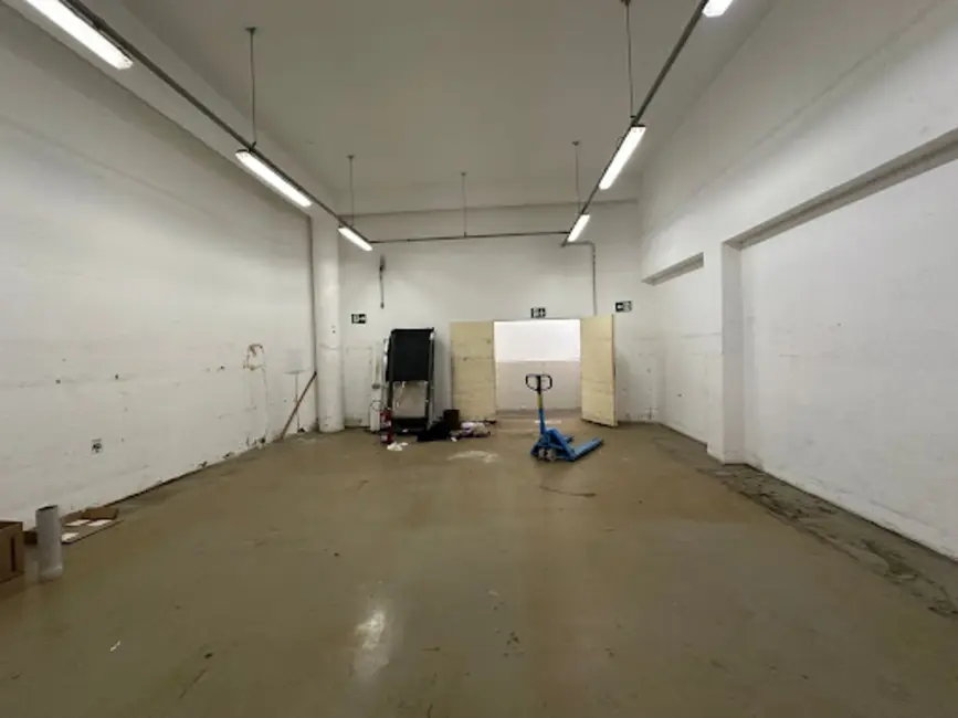 Foto 7 de Sala Comercial para alugar, 1100m2 em Parque Renato Maia, Guarulhos - SP