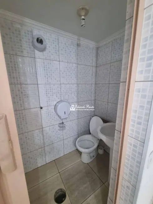 Sala Comercial para alugar, 120m2 em Parque Continental I, Guarulhos - SP - imagem 9 Foto 9 de Sala Comercial para alugar, 120m2 em Parque Continental I, Guarulhos - SP