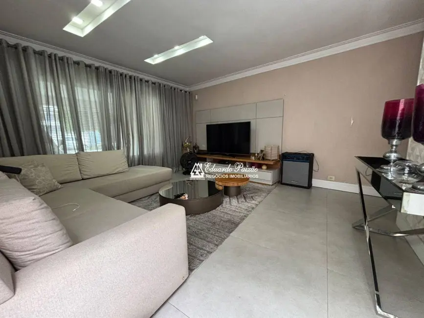 Foto 5 de Sobrado com 4 quartos à venda, 144m2 em Vila Sorocabana, Guarulhos - SP