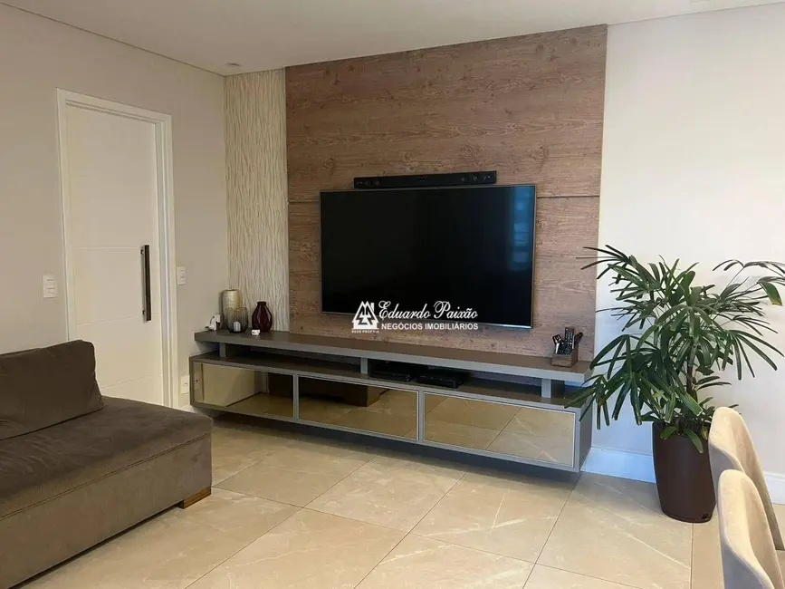 Foto 2 de Apartamento com 3 quartos à venda, 201m2 em Jardim Santa Mena, Guarulhos - SP