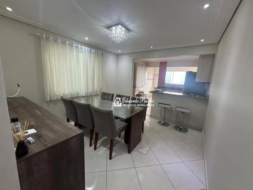 Sobrado com 3 quartos à venda, 125m2 em Parque Continental II, Guarulhos - SP - imagem 7 Foto 7 de Sobrado com 3 quartos à venda, 125m2 em Parque Continental II, Guarulhos - SP