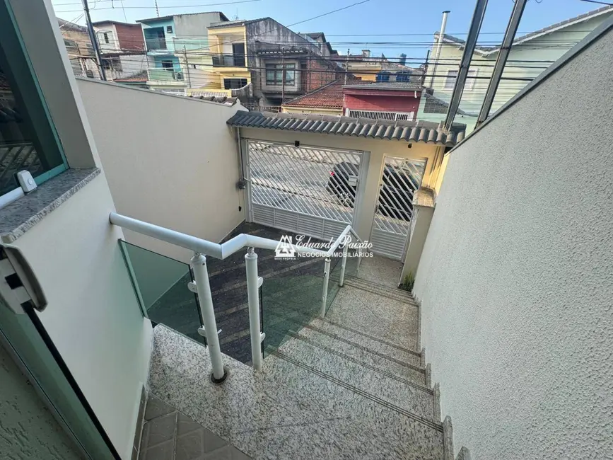 Sobrado com 3 quartos à venda, 125m2 em Parque Continental II, Guarulhos - SP - imagem 3 Foto 3 de Sobrado com 3 quartos à venda, 125m2 em Parque Continental II, Guarulhos - SP