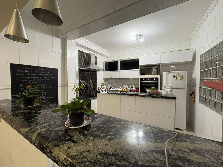 Foto 6 de Sobrado com 3 quartos à venda, 125m2 em Jardim Santa Cecília, Guarulhos - SP