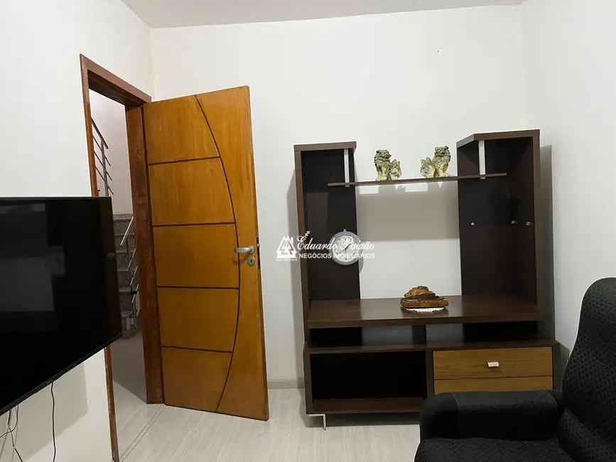 Foto 6 de Sobrado com 4 quartos à venda, 175m2 em Jardim Santa Clara, Guarulhos - SP