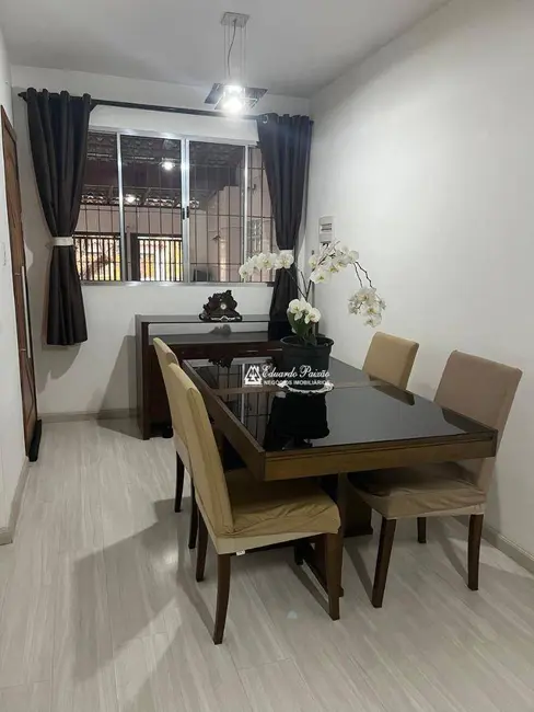 Foto 4 de Sobrado com 4 quartos à venda, 175m2 em Jardim Santa Clara, Guarulhos - SP