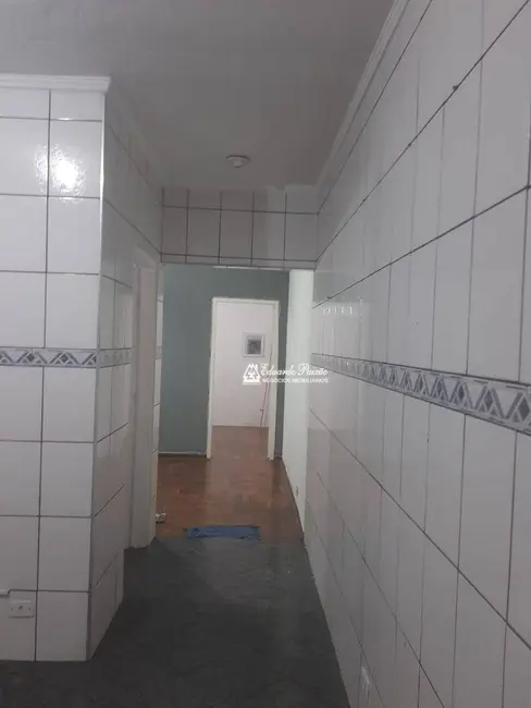 Casa com 2 quartos para alugar, 140m2 em Vila Antonieta, Guarulhos - SP - imagem 5 Foto 5 de Casa com 2 quartos para alugar, 140m2 em Vila Antonieta, Guarulhos - SP