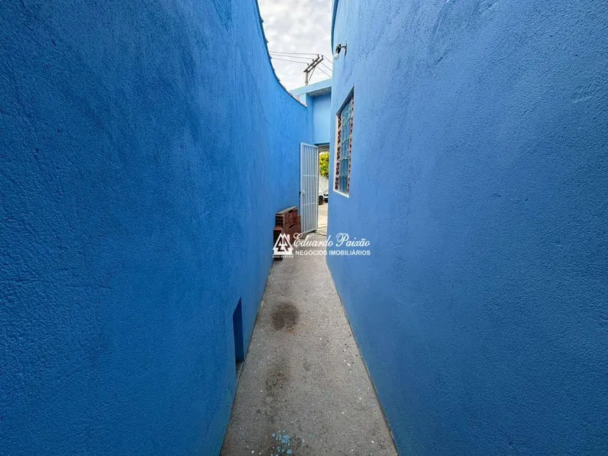 Sobrado com 3 quartos à venda e para alugar, 150m2 em Jardim São Ricardo, Guarulhos - SP - imagem 4 Foto 4 de Sobrado com 3 quartos à venda e para alugar, 150m2 em Jardim São Ricardo, Guarulhos - SP