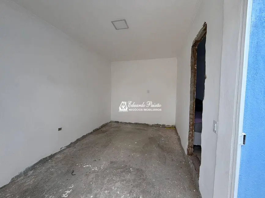 Sobrado com 3 quartos à venda e para alugar, 150m2 em Jardim São Ricardo, Guarulhos - SP - imagem 3 Foto 3 de Sobrado com 3 quartos à venda e para alugar, 150m2 em Jardim São Ricardo, Guarulhos - SP