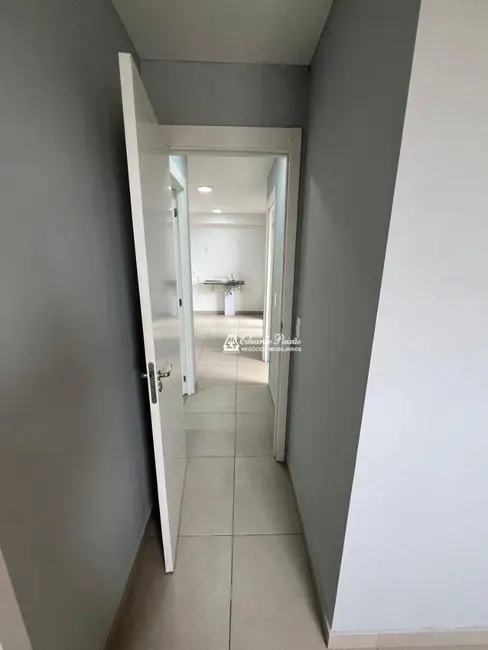 Apartamento com 2 quartos à venda e para alugar, 43m2 em Vila das Bandeiras, Guarulhos - SP - imagem 5 Foto 5 de Apartamento com 2 quartos à venda e para alugar, 43m2 em Vila das Bandeiras, Guarulhos - SP