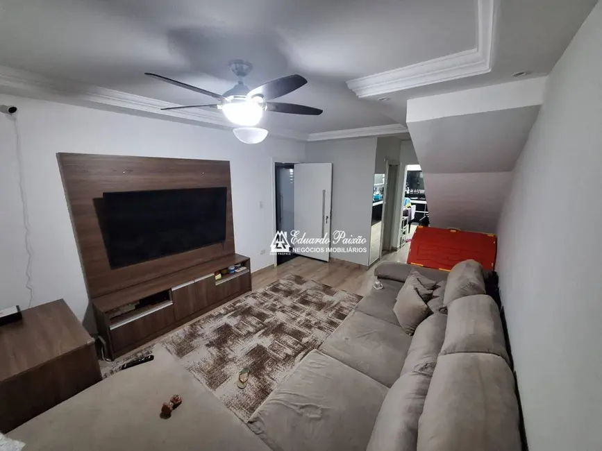 Sobrado com 5 quartos à venda, 150m2 em Residencial Cerconi, Guarulhos - SP - imagem 2 Foto 2 de Sobrado com 5 quartos à venda, 150m2 em Residencial Cerconi, Guarulhos - SP