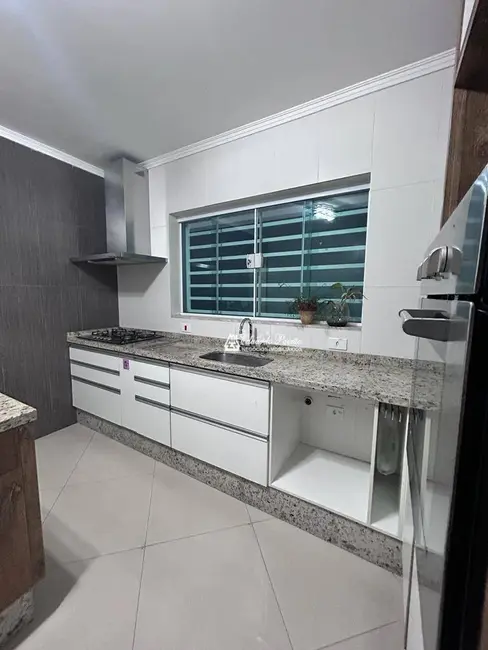 Foto 6 de Sobrado com 3 quartos à venda, 125m2 em Vila Carioca, Guarulhos - SP