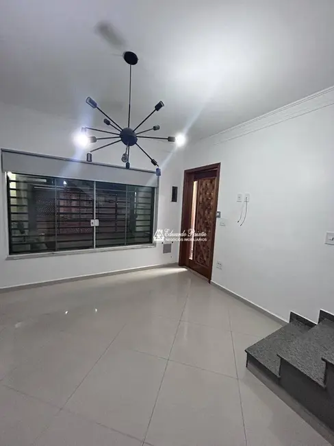 Foto 2 de Sobrado com 3 quartos à venda, 125m2 em Vila Carioca, Guarulhos - SP