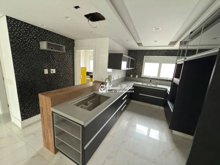 Apartamento com 2 quartos à venda, 135m2 em Vila Milton, Guarulhos - SP - imagem 2 Foto 2 de Apartamento com 2 quartos à venda, 135m2 em Vila Milton, Guarulhos - SP