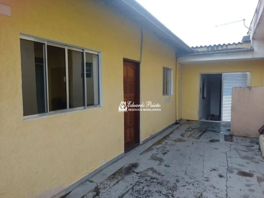 Casa com 2 quartos à venda, 300m2 em Vila São Paulo, Guarulhos - SP - imagem 4 Foto 4 de Casa com 2 quartos à venda, 300m2 em Vila São Paulo, Guarulhos - SP