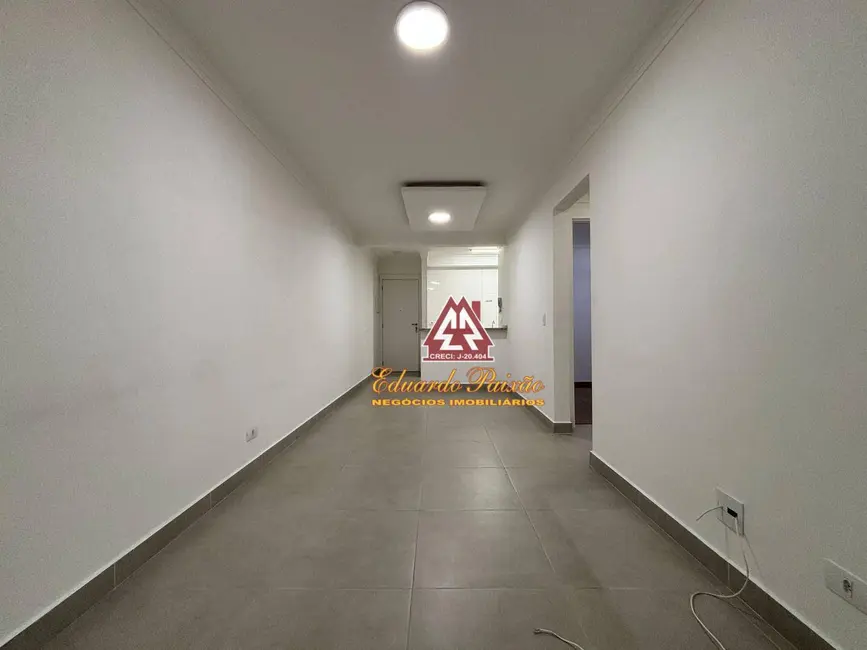 Apartamento com 2 quartos para alugar, 61m2 em Jardim Aida, Guarulhos - SP - imagem 4 Foto 4 de Apartamento com 2 quartos para alugar, 61m2 em Jardim Aida, Guarulhos - SP