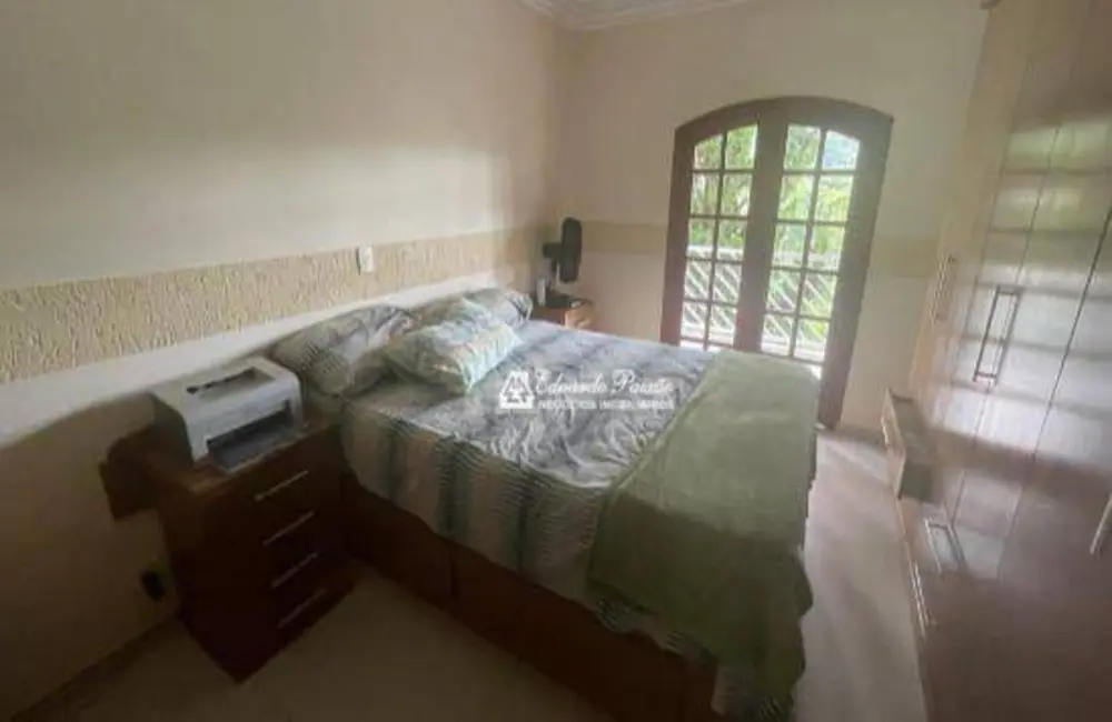 Foto 9 de Chácara com 4 quartos à venda, 4400m2 em Caputera, Aruja - SP