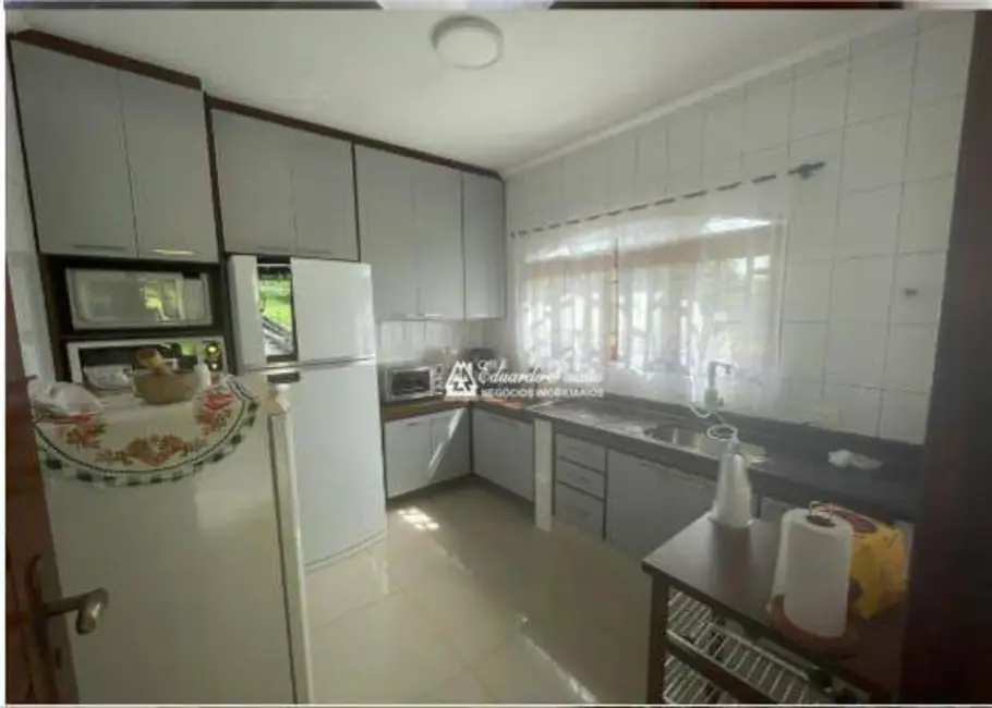 Foto 6 de Chácara com 4 quartos à venda, 4400m2 em Caputera, Aruja - SP