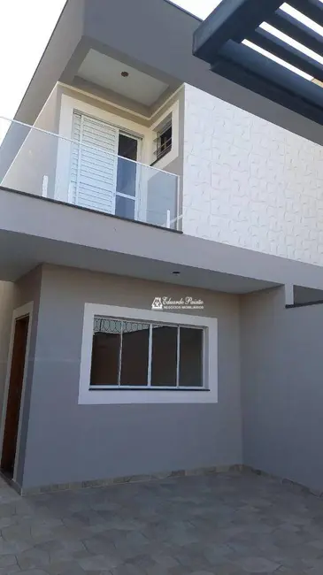 Foto 1 de Sobrado com 3 quartos à venda, 129m2 em Parque Flamengo, Guarulhos - SP