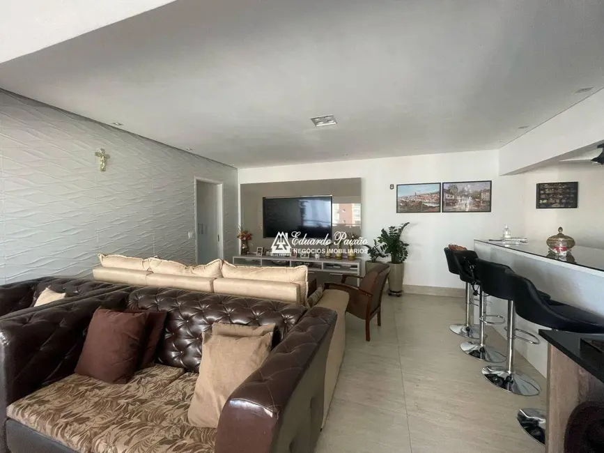 Apartamento com 3 quartos à venda, 201m2 em Jardim Santa Mena, Guarulhos - SP - imagem 1 Foto 1 de Apartamento com 3 quartos à venda, 201m2 em Jardim Santa Mena, Guarulhos - SP