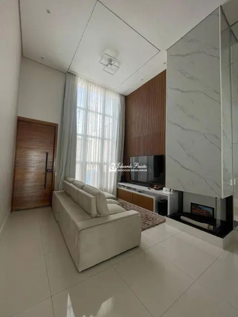 Foto 5 de Casa com 3 quartos à venda, 250m2 em Jardim Adriana, Guarulhos - SP