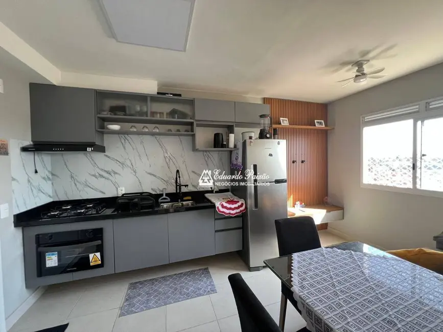 Foto 3 de Apartamento com 2 quartos à venda, 32m2 em Parque Novo Mundo, São Paulo - SP