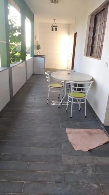 Chácara com 4 quartos à venda, 494m2 em Jardim Chácara Méa, Suzano - SP - imagem 7 Foto 7 de Chácara com 4 quartos à venda, 494m2 em Jardim Chácara Méa, Suzano - SP