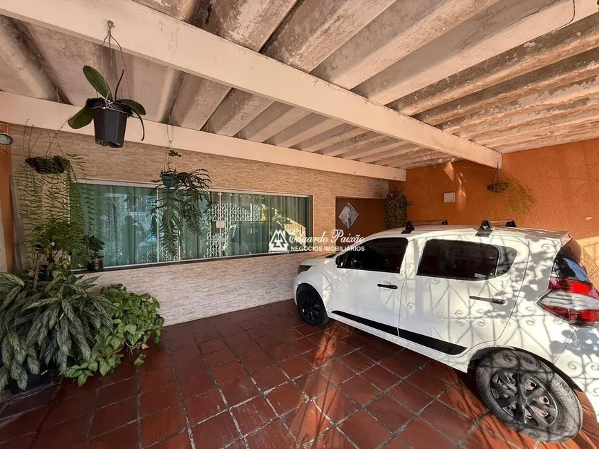 Sobrado com 3 quartos à venda, 158m2 em Jardim Rosa de Franca, Guarulhos - SP - imagem 3 Foto 3 de Sobrado com 3 quartos à venda, 158m2 em Jardim Rosa de Franca, Guarulhos - SP