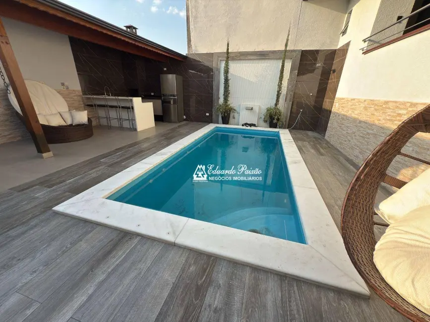 Foto 6 de Casa com 3 quartos à venda, 220m2 em Jardim Luciara, Guarulhos - SP