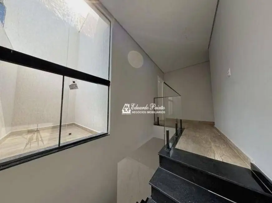 Foto 3 de Sobrado com 3 quartos à venda, 150m2 em Jardim Santa Mena, Guarulhos - SP